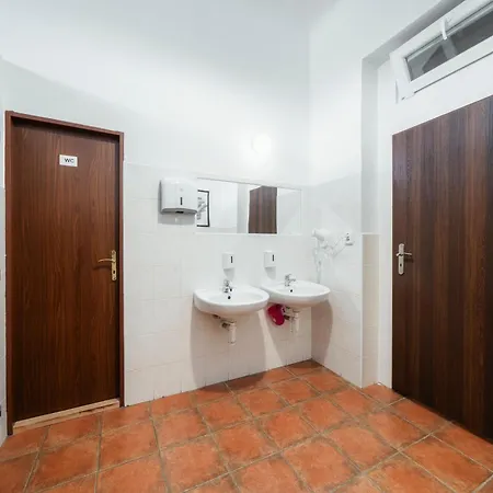 15 Homér Praga