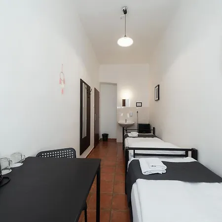15 Homér * Prague