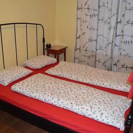 15 Homér Praga