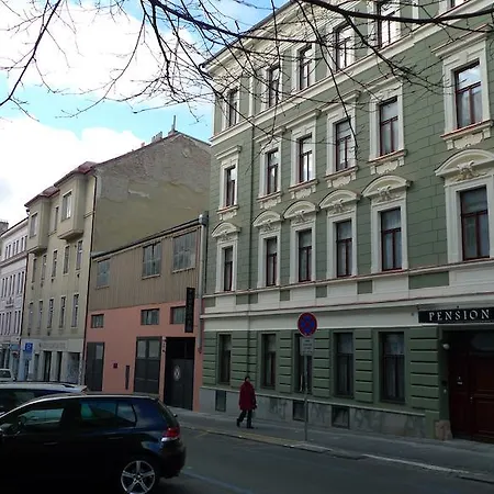 15 Homer Pensionat Prag