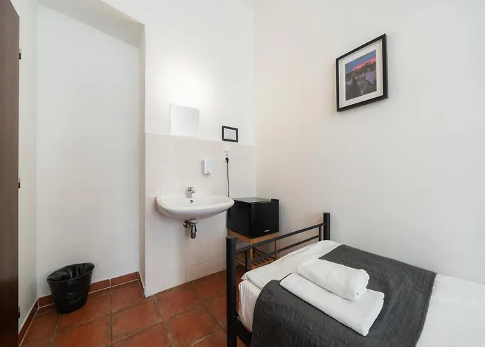 Gasthuis 15 Homer Praag