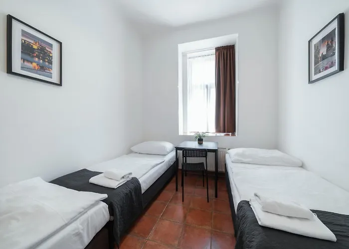 Gasthuis 15 Homer Praag